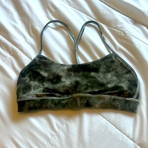 Lululemon flow y bra